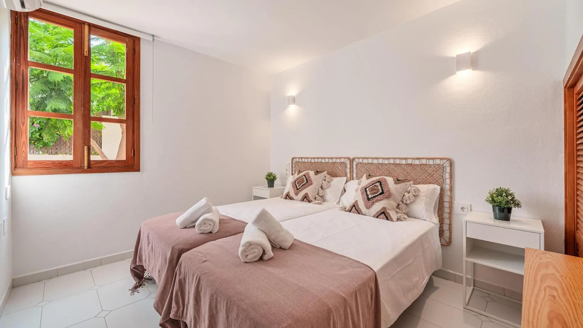 בית נופש הוילה Palmanova Ca Na Luisa-Residential Area